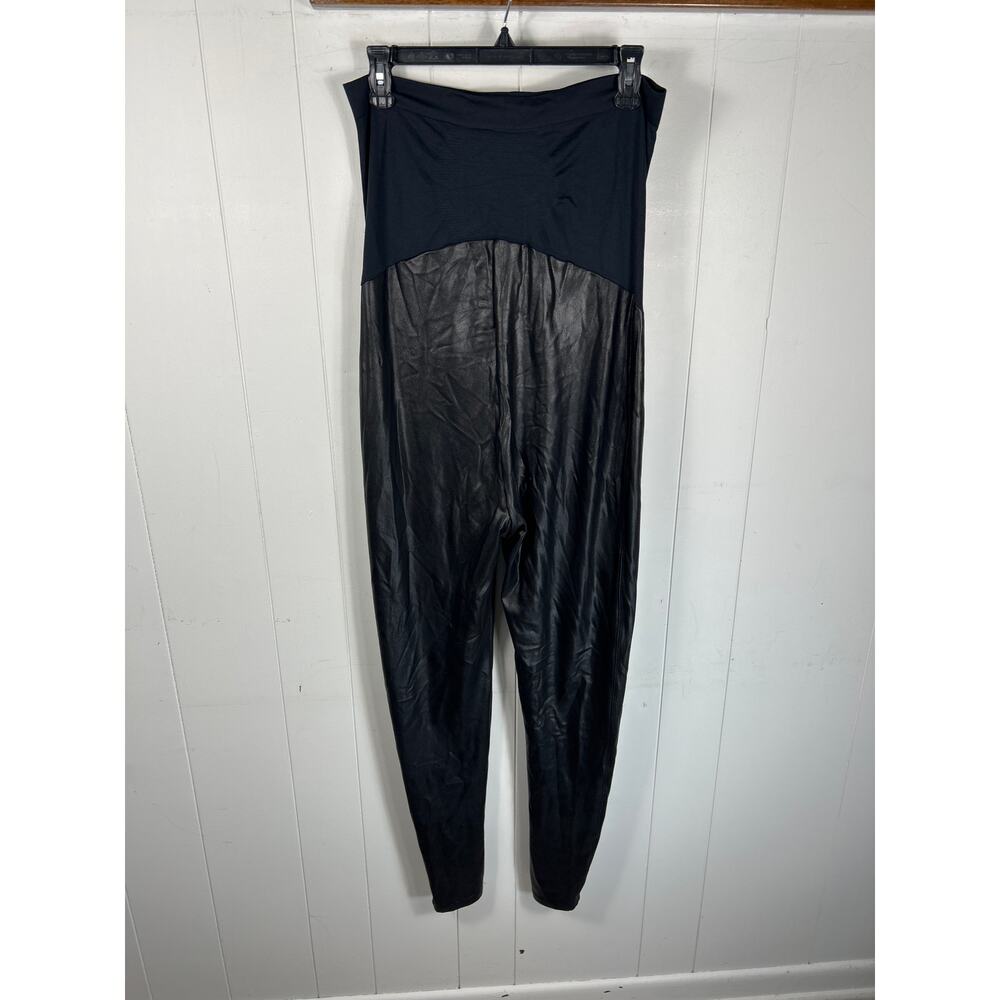 SPANX® Mama Maternity Fabric Faux Leather Leggings in Black. Size 2X - Picture 5 of 7